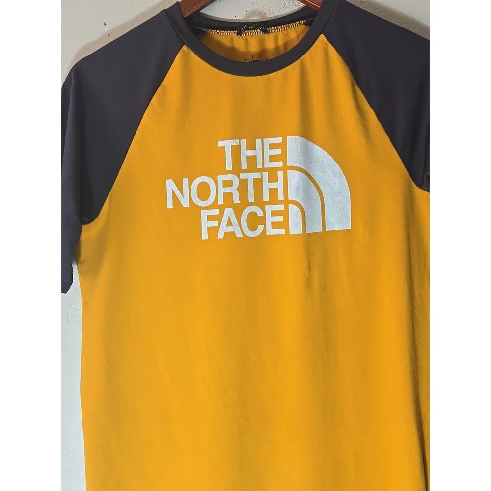 The North Face Boys XL 18/20 Orange Logo T-Shirt Youth Short Sleeve UPF 50‎ Tee